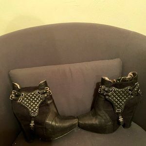 Sam Edelman black boots